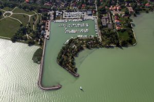 balatonboglar-kikoto-vitorlas-hajozashu