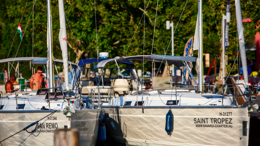 bl-bavaria-yacht-club-balatonlelle-hajozashu
