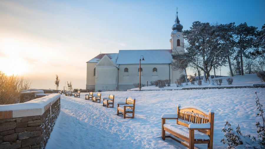 Havazás érkezik a Balatonra, akár 20-30 cm hó is eshet