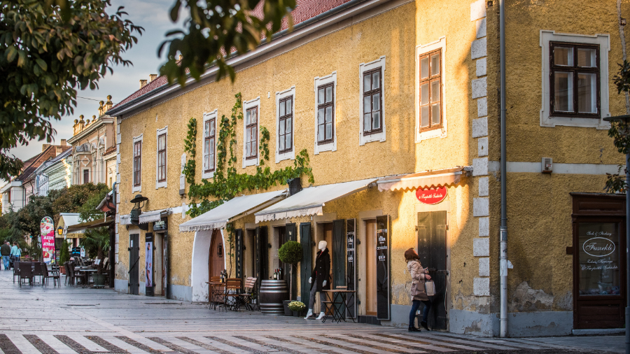 keszthely-goldmark-petho-haz-setaloutca1-csodalatosbalaton.hu
