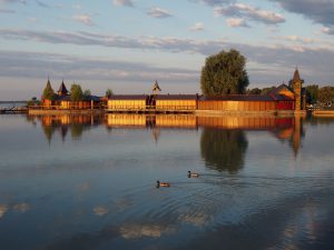 keszthely-varosi-strand-szigetfurdo-balaton-csodalatosbalaton.hu