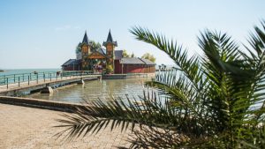 keszthely-szigetfurdo1-varosi-strand-csodalatosbalaton.hu