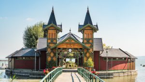 keszthely-szigetfurdo3-varosi-strand-csodalatosbalaton.hu