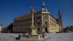 keszthely-vajda-janos-gimnazium2-foter-csodalatosbalaton.hu