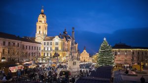 Adventi-Karacsonyi-Vasar-Pecs-Szechenyi-Ter-CsodalatosMagyarorszag