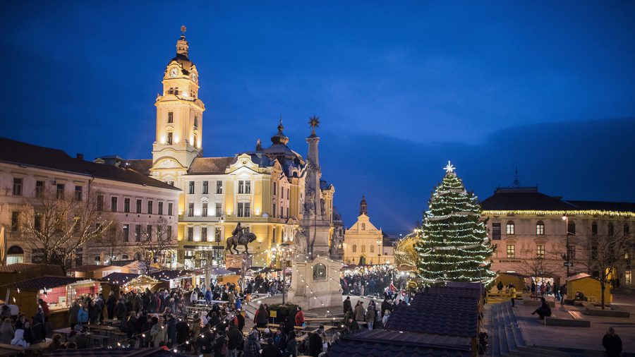 Advent - 150 programmal készülnek a karácsonyra Pécsen
