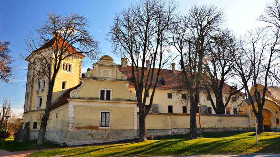 Devecseri vár
