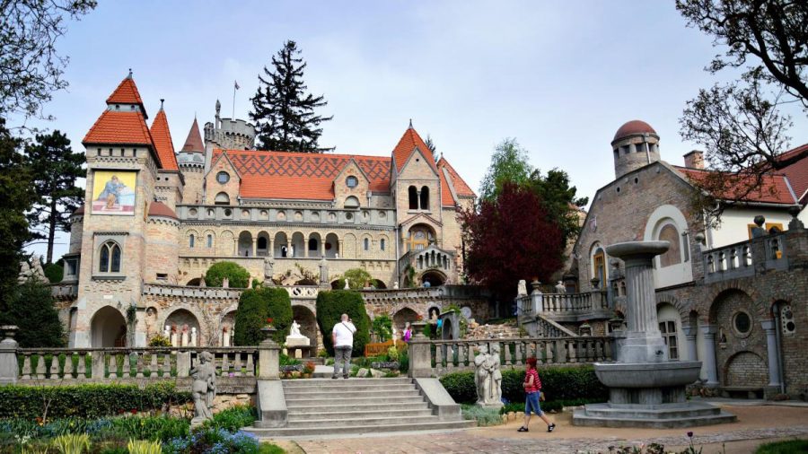 Bory-vár Székesfehérvár