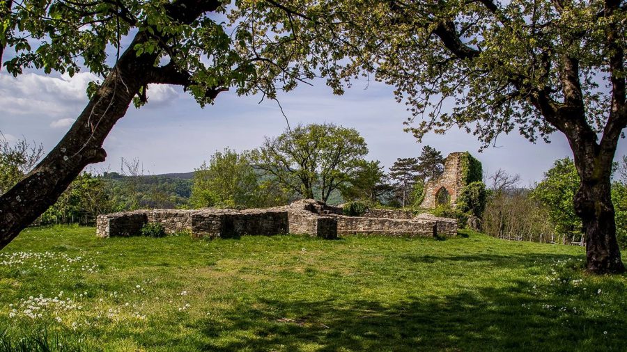 Schlossberg-templomrom Mecseknádasd