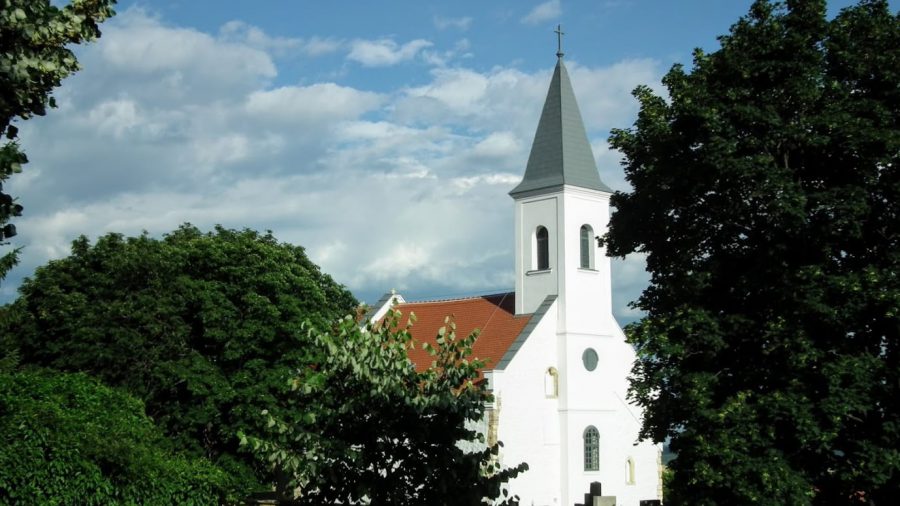 Mindenszentek-kápolna Pécsvárad