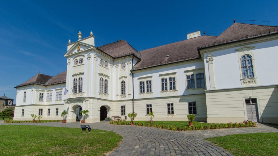 A végvár köveiből épített Forgách-kastély Szécsényben