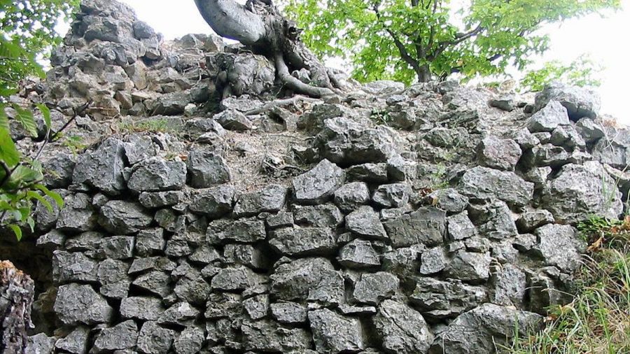 Éleskővár Szilvásvárad