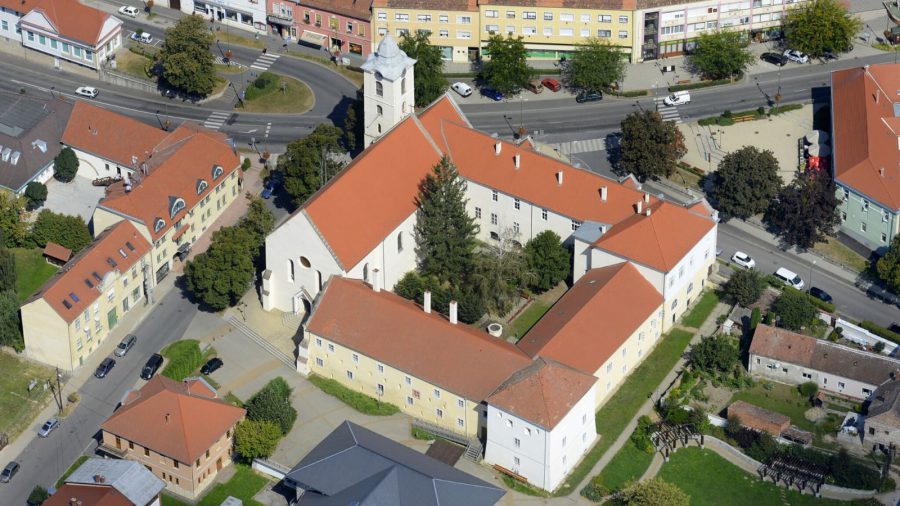 Vasvári domonkos kolostor