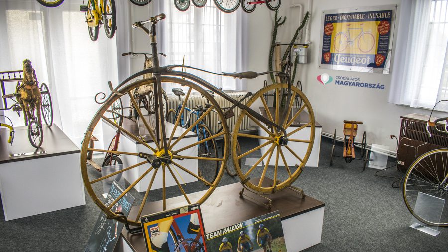 Magyarország első kerékpármúzeuma nyílik Balassagyarmaton