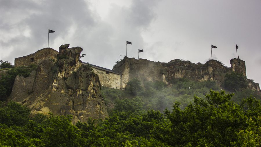 Magyarország egyetlen barlangvára, a bevehetetlennek tartott Siroki vár
