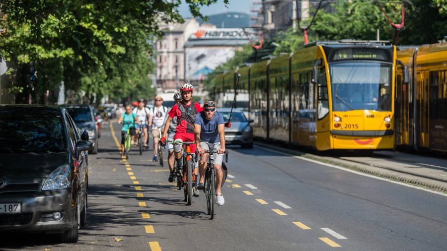 Marad a kerékpársáv Budapesten a Nagykörúton