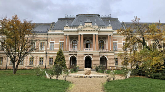 Apponyi-kastély Lengyel
