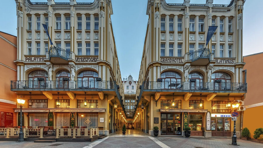 Palatinus Grand Hotel