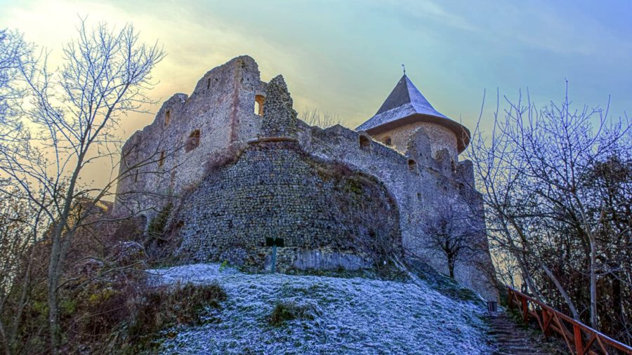 Magyar település szlovák erődítménye, a somoskői vár