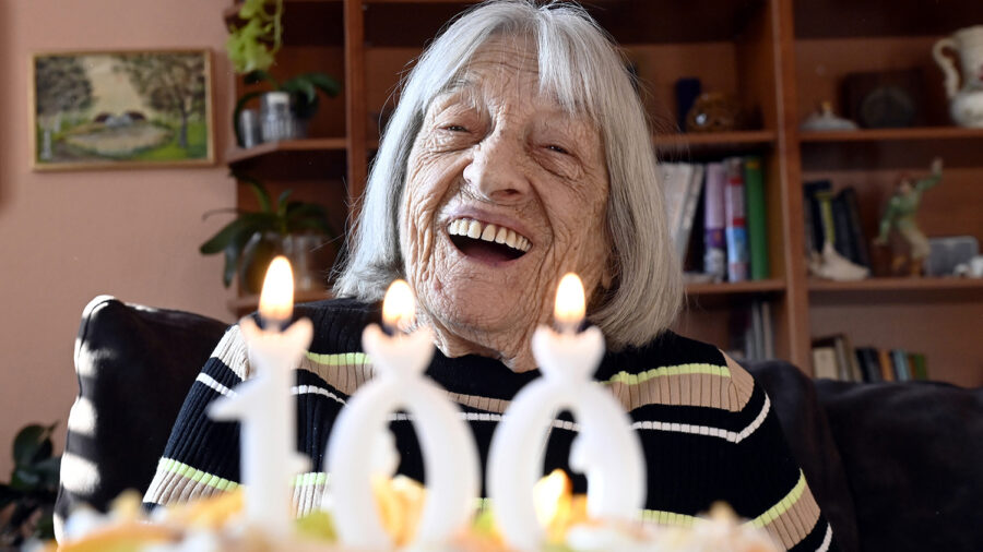 100 éves Keleti Ágnes az ötszörös olimpiai bajnok tornász