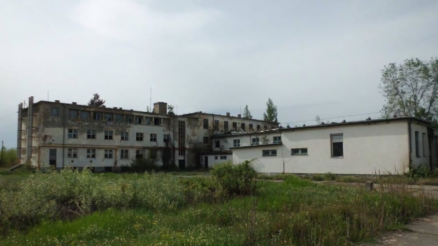 Sport-, illetve rendezvénytérként újul meg a bajai laktanya parancsnoki épülete