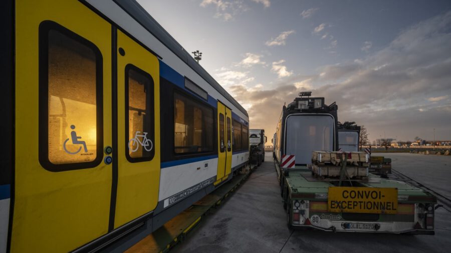 Úton Magyarország felé a második tram-train