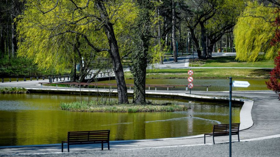 Debrecen: tematikus parkká alakul a nagyerdei Pagony játszótér