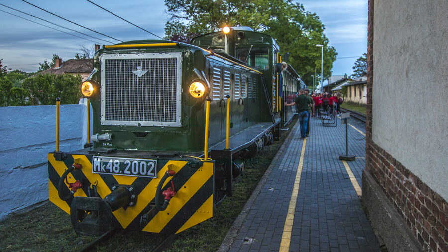 Újra közlekedik a 139 éves Zsuzsi erdei vasút