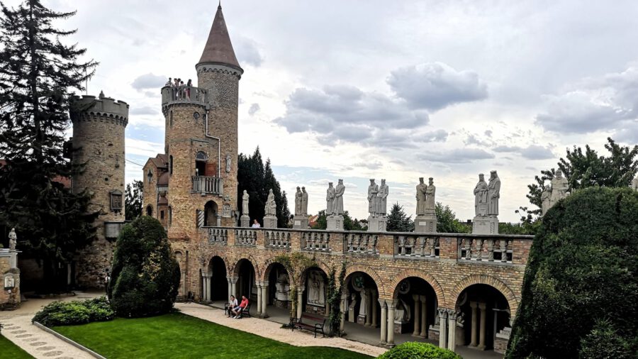 Bory-vár, melynek minden egyes köve az örök szerelemről regél