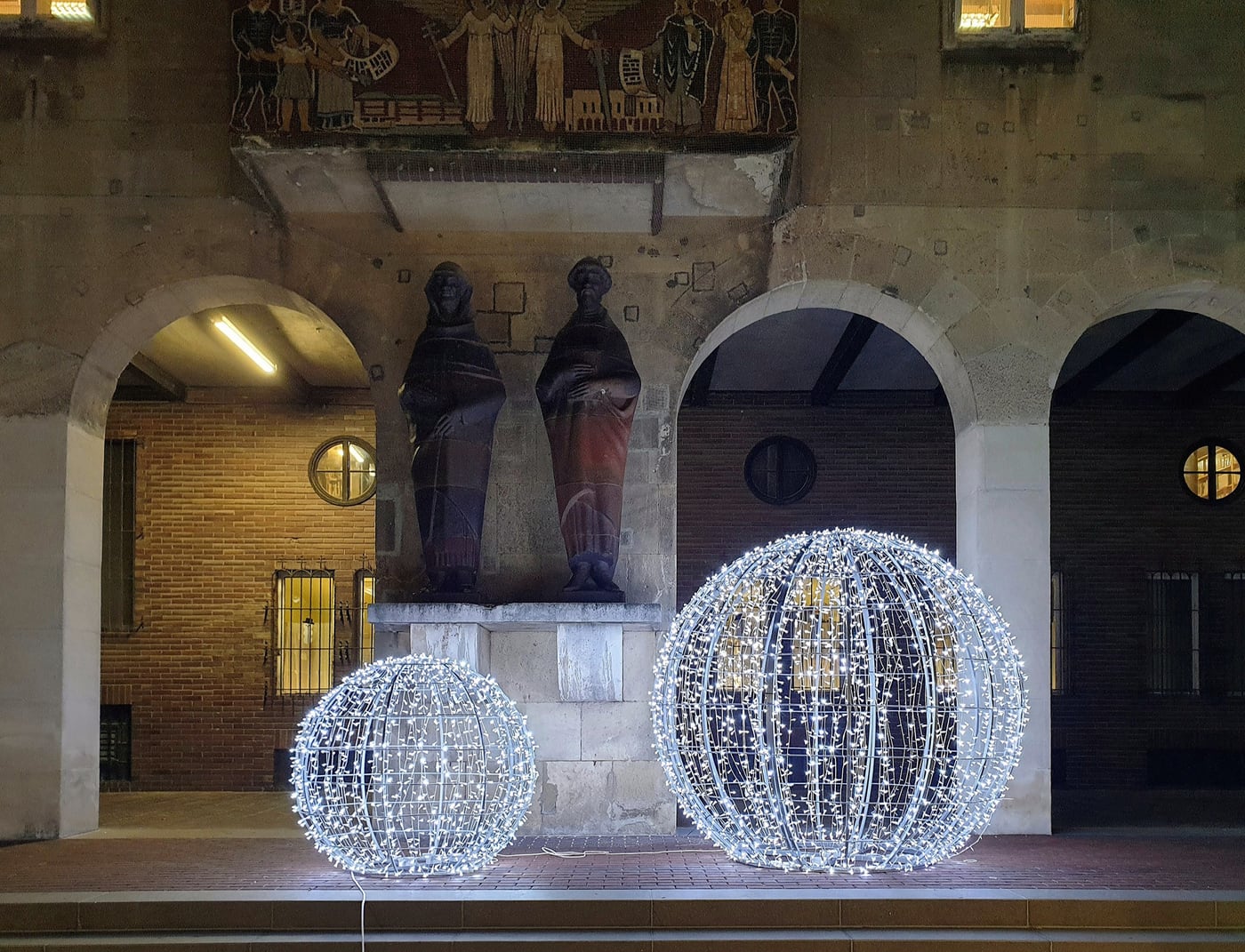 Székesfehérvári advent: ünnepi palástba öltözött a királyok városa