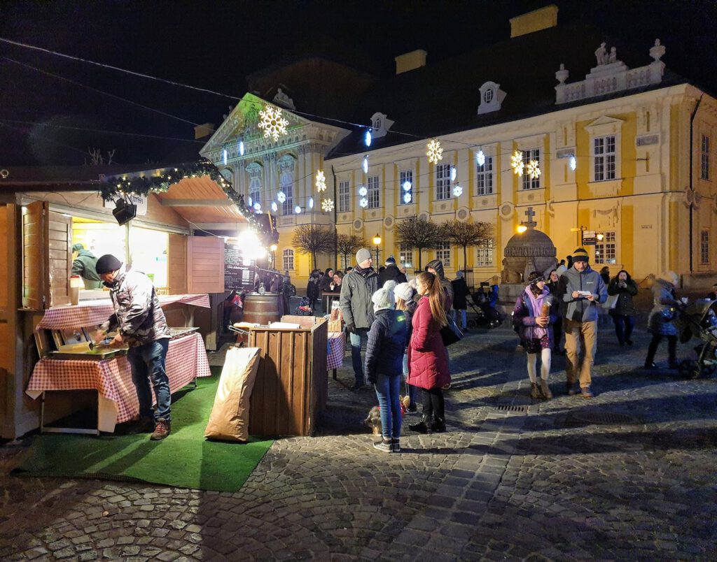 Székesfehérvári advent: ünnepi palástba öltözött a királyok városa