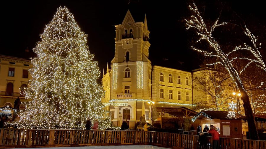 70 ezer égő világítja meg Kaposvár belvárosát adventkor