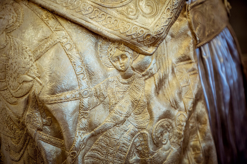 Szent István arany hermájával bővült a Budavári Palota Szent István-terme