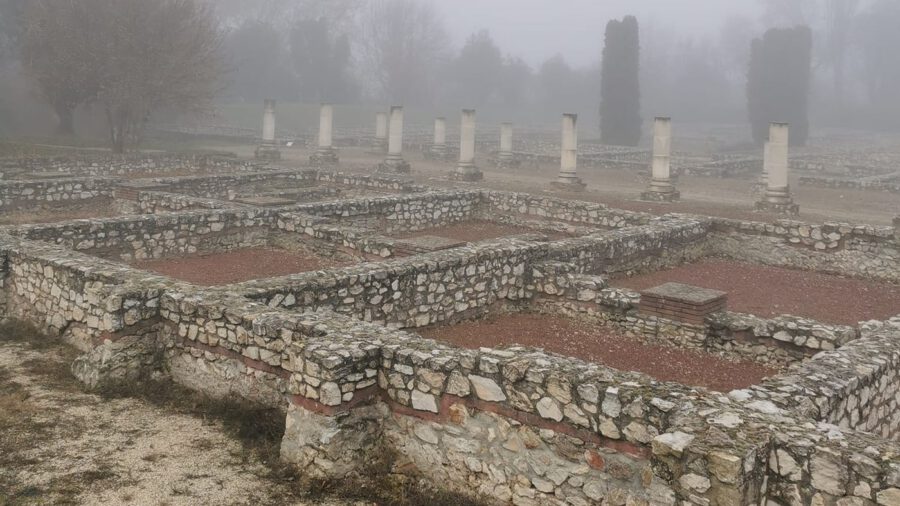 Gorsium Régészeti Park: a ködbe vesző történelem örök emlékei Tácon