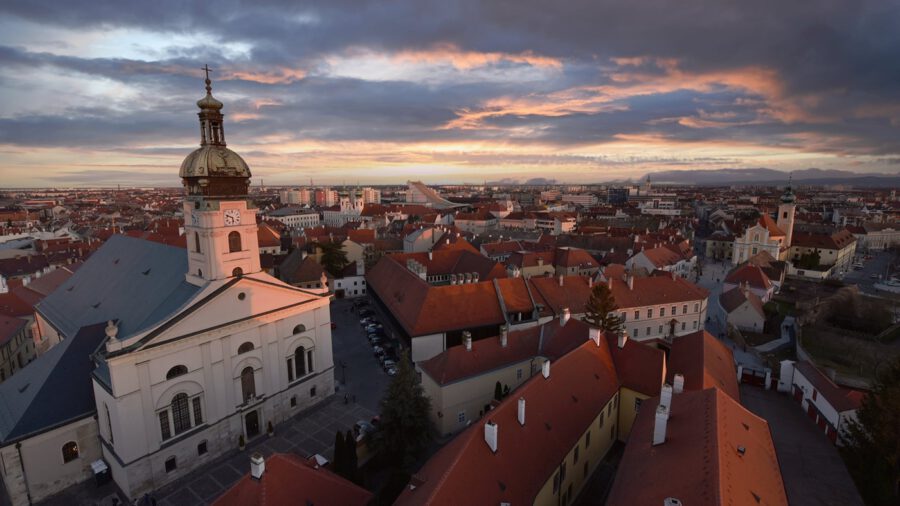 Győr: a műemlékekben gazdag, sokszínű város