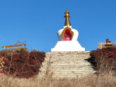 Becskei sztúpa: buddhista szentély a Cserhát dombjai között