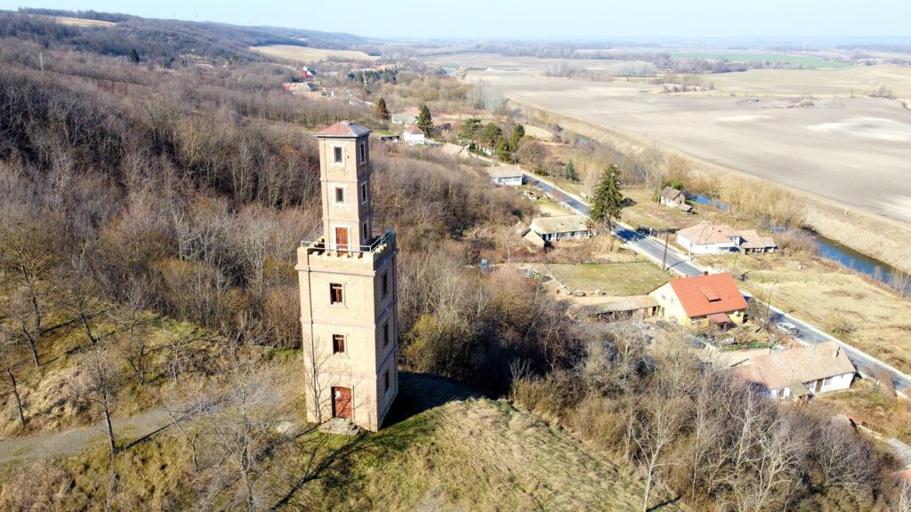Borjádi söréttorony: Tolna megye legrangosabb ipari műemléke