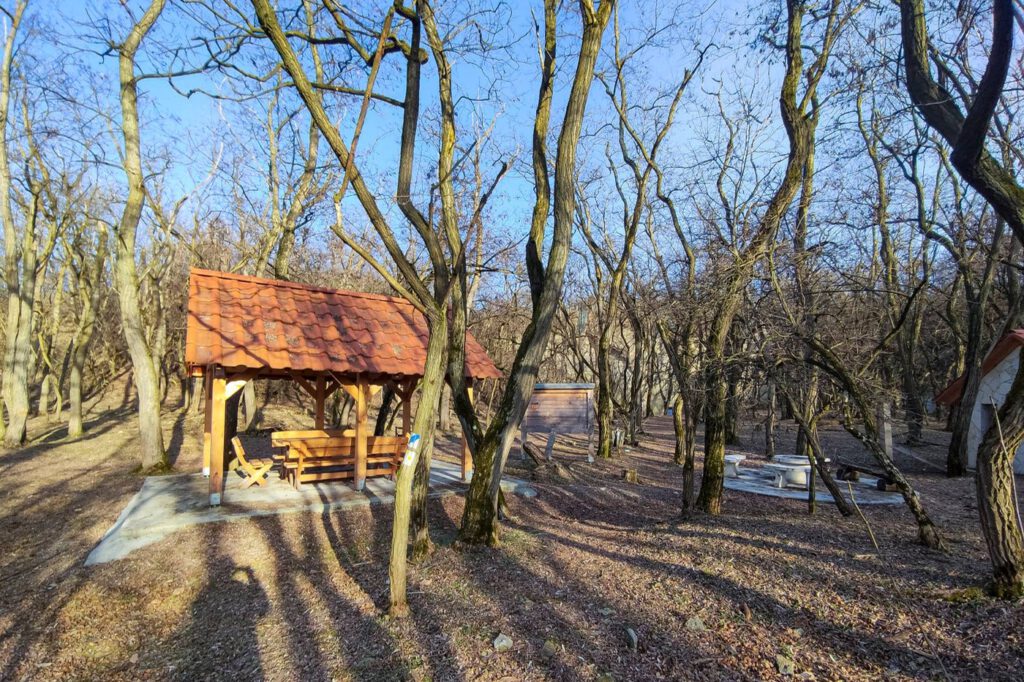 Demjéni via ferraták: vasalt utak a Bányabérc-kőbánya szikláin