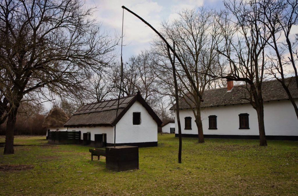 Ópusztaszeri Nemzeti Emlékpark: történelmi emlékutazás 55 hektáron
