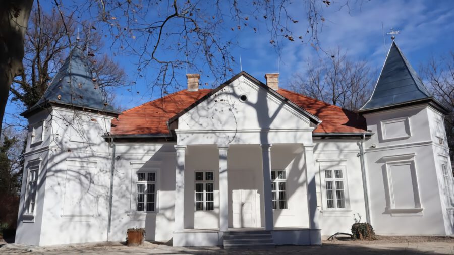 Március 27-től látogatható a megújult Blaskovich Múzeum