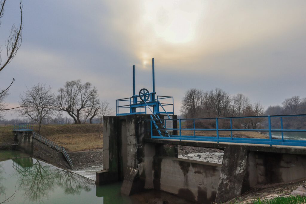 Túr-bukó, ahol vízesésként ömlik a Túr a Tiszába