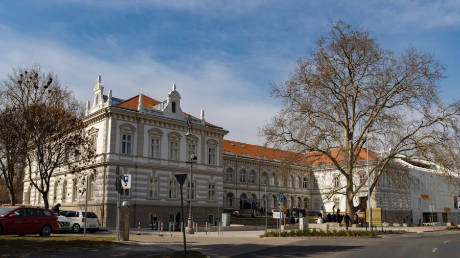 Mintegy kétmilliárd forintból újult meg a Göcseji Múzeum Zalaegerszegen