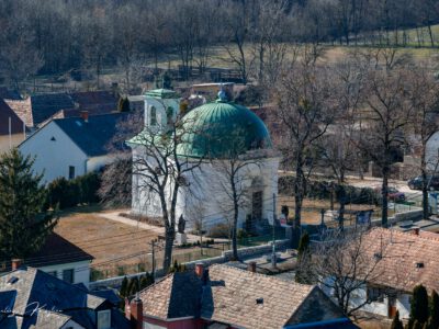 Szarvaskő vára, a Bakony völgyében megbúvó középkori erődítmény