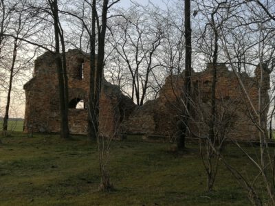 Csomorkányi templomrom, a több mint 420 éve eltűnt falu emléke