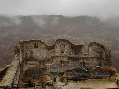 Somoskő vára: élő történelem közvetlenül a magyar-szlovák határon