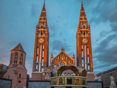 Szegedi dóm, a fogadalmi templomból lett székesegyház