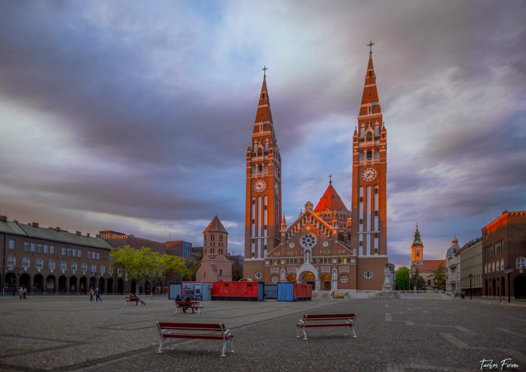 Szegedi dóm, a fogadalmi templomból lett székesegyház