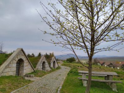 A Tokaji borvidék hercegkúti pincesorainak varázslatos világa