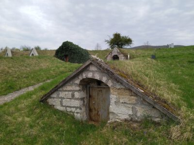 A Tokaji borvidék hercegkúti pincesorainak varázslatos világa