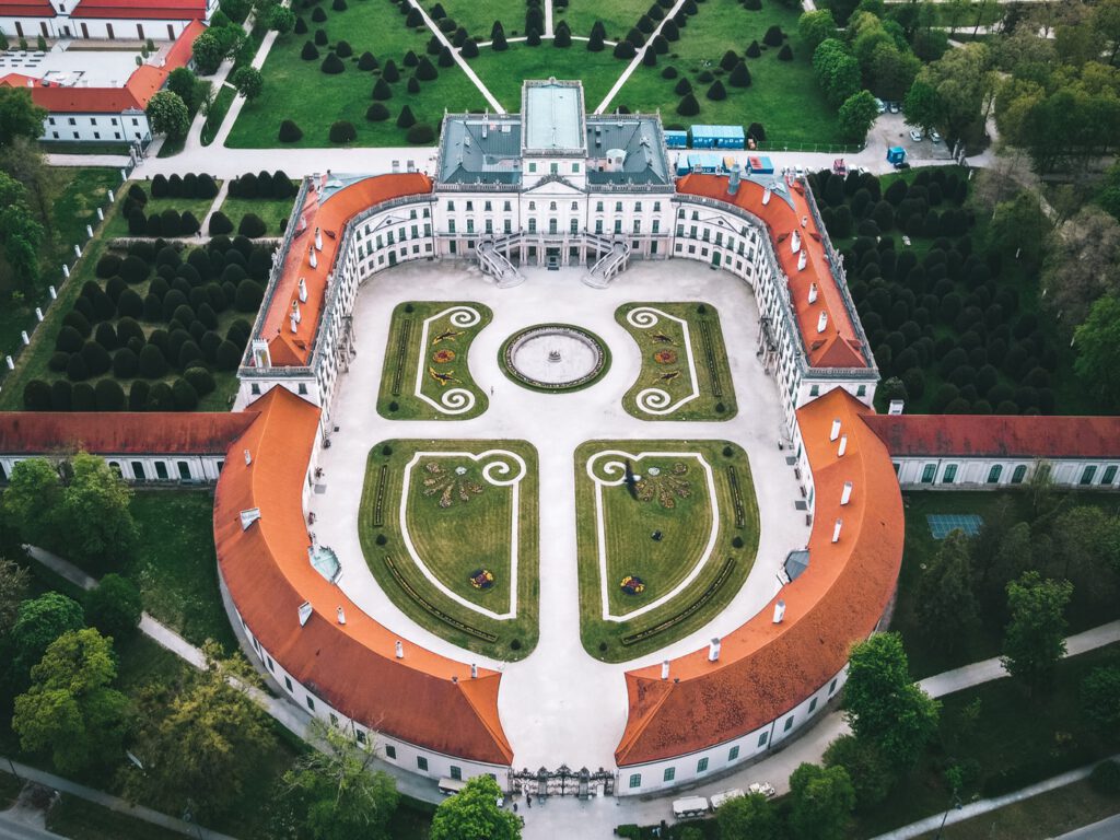 Fertődi Esterházy-kastély, hazánk egyik legjelentősebb épületegyüttese
